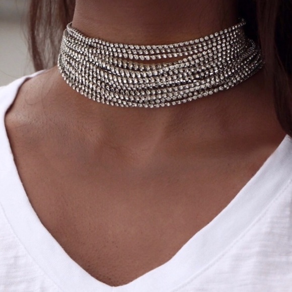 Boutique Jewelry - 🎀 NEW • Silver Crystal Multilink Choker •